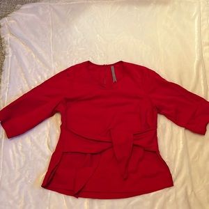 Seven Melissa McCarthy red shirt